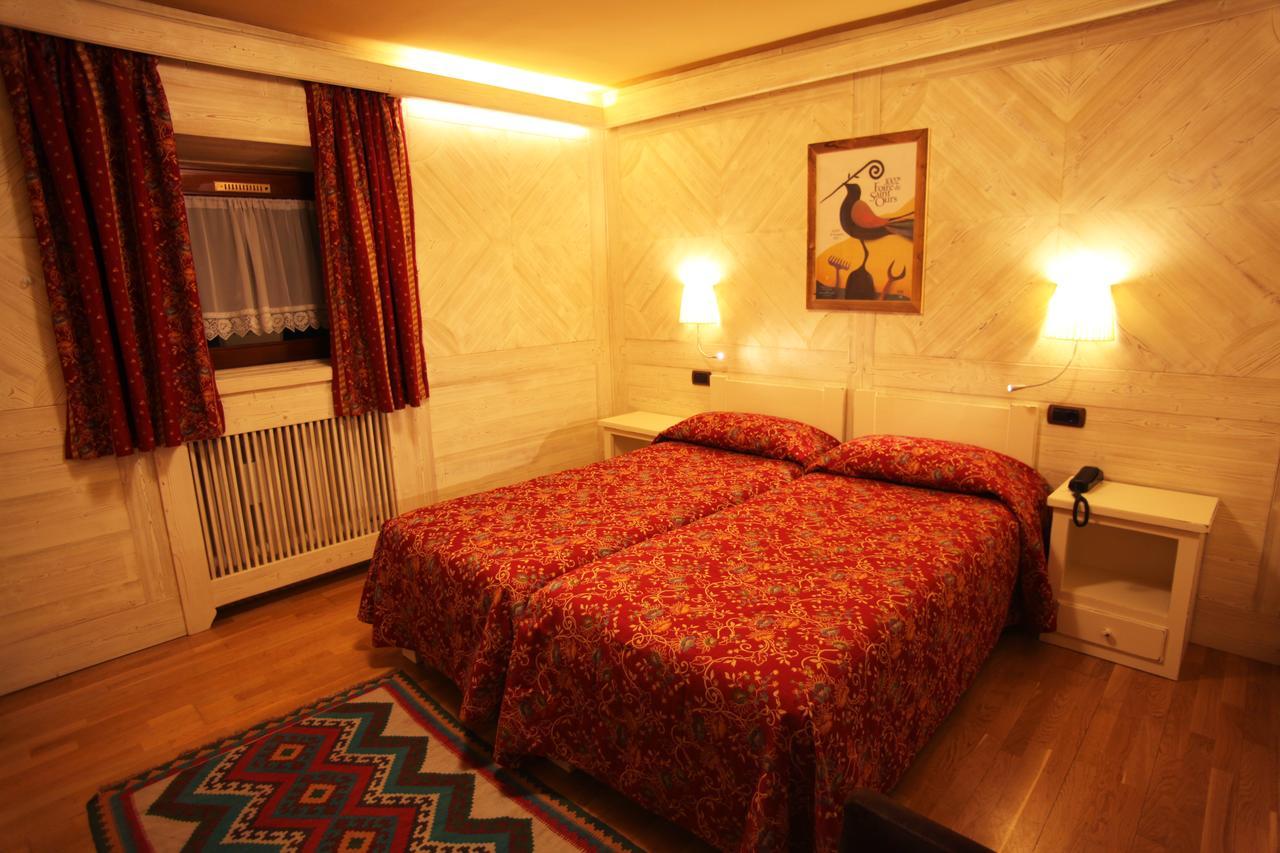 Hotel Fosson Breuil-Cervinia Exterior photo