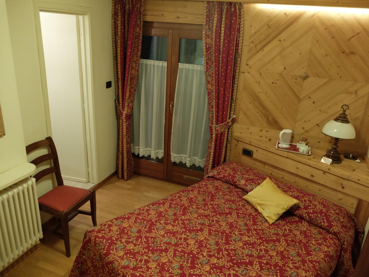 Hotel Fosson Breuil-Cervinia Exterior photo